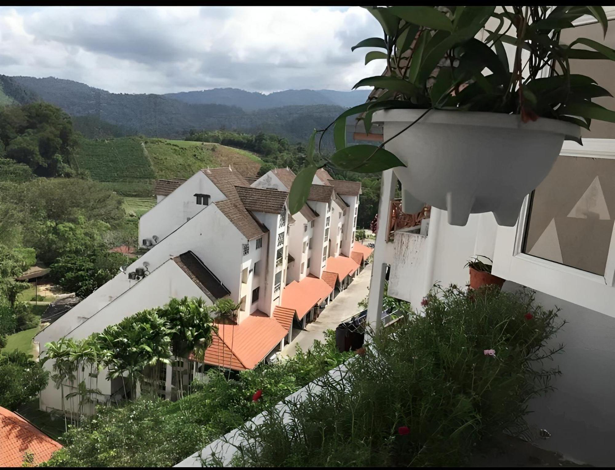 Bukit Tinggi Fuchsia Hillhomes Εξωτερικό φωτογραφία